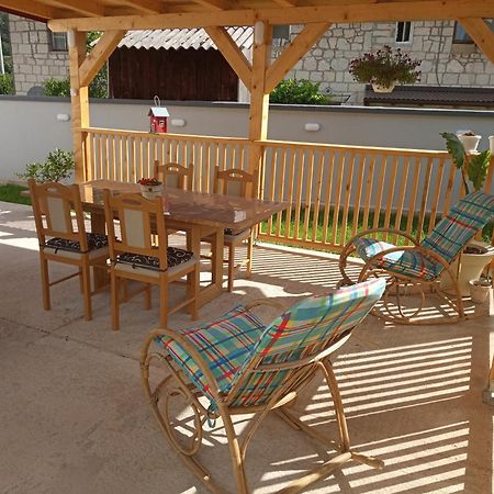 Apartman Neretva コニツ エクステリア 写真